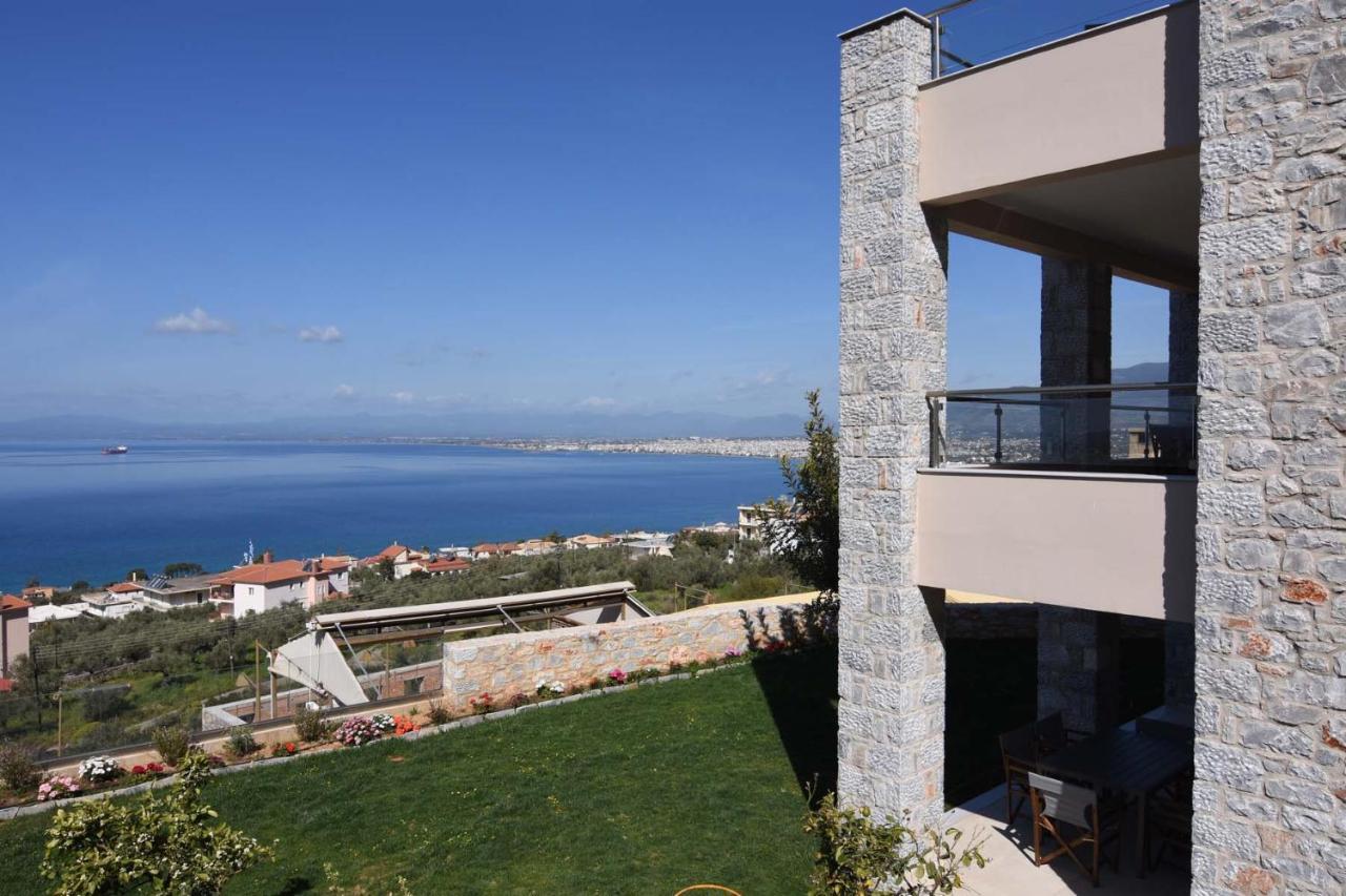 Villa Dafni - Infinite Sea Vistas With Private Pool Каламата Екстер'єр фото